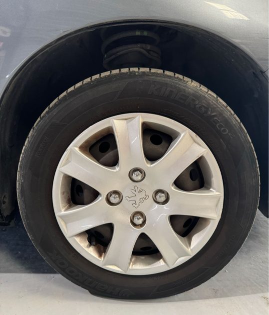 PEUGEOT 206+ 1.4 HDI 70CH BLUE LION TRENDY