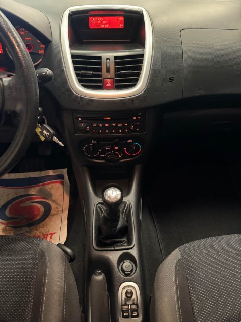 PEUGEOT 206+ 1.4 HDI 70CH BLUE LION TRENDY