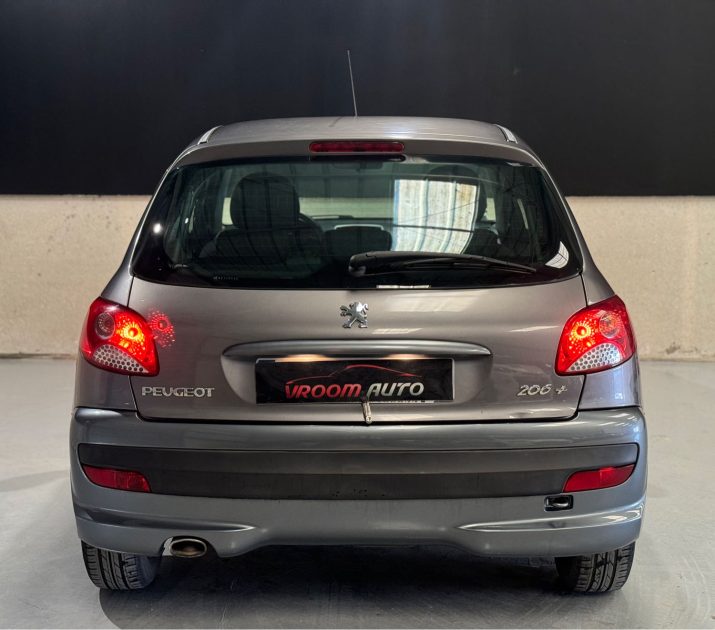 PEUGEOT 206+ 1.4 HDI 70CH BLUE LION TRENDY