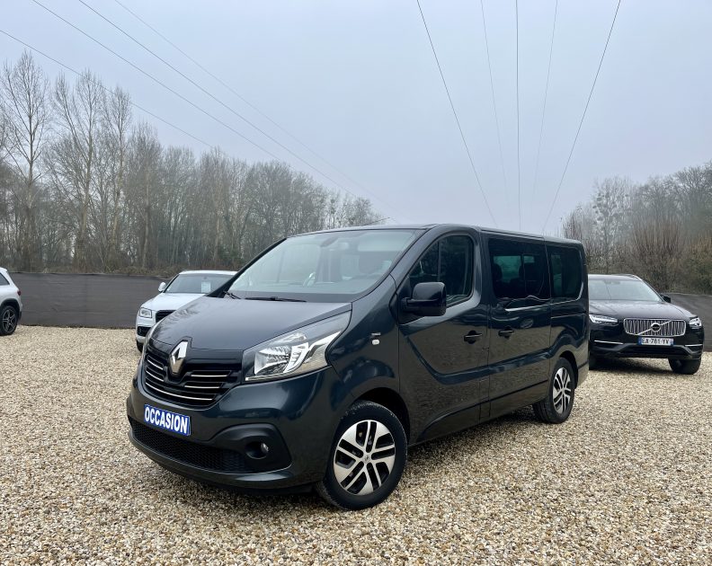 RENAULT TRAFIC 2017