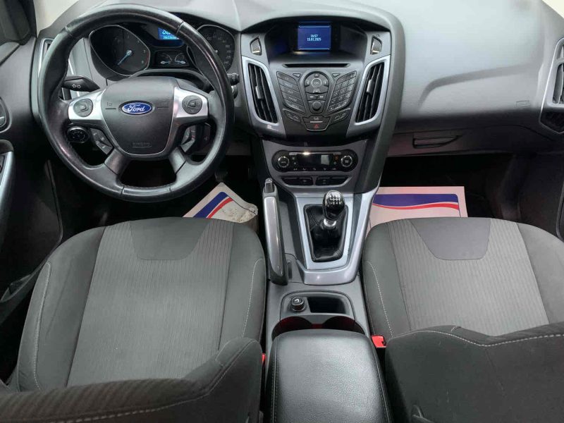 FORD FOCUS 2011