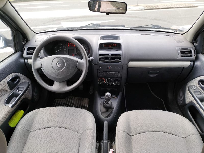 RENAULT CLIO 2006