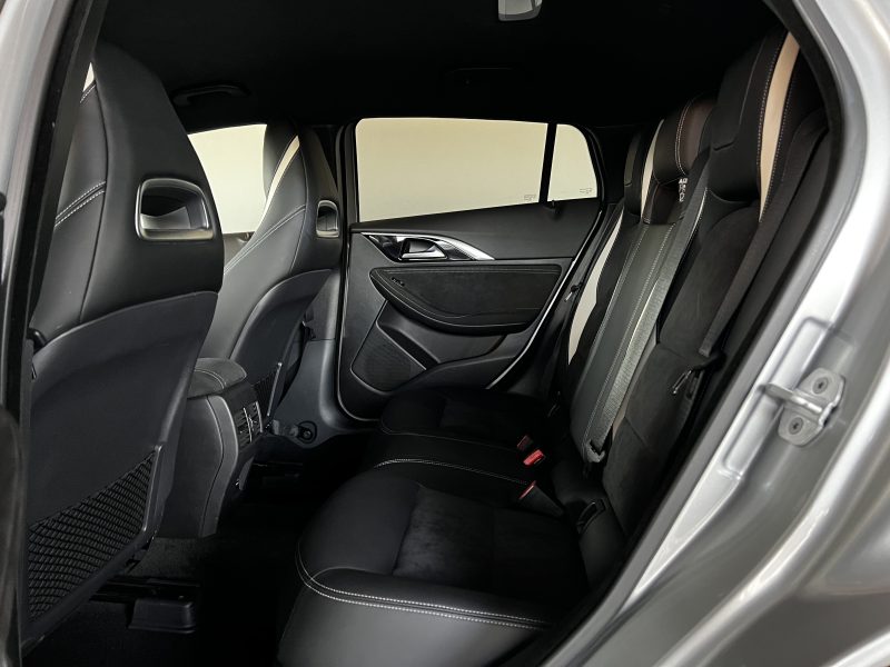 INFINITIQ30 S 2.0 T 211 CV AWD DCT SPORT