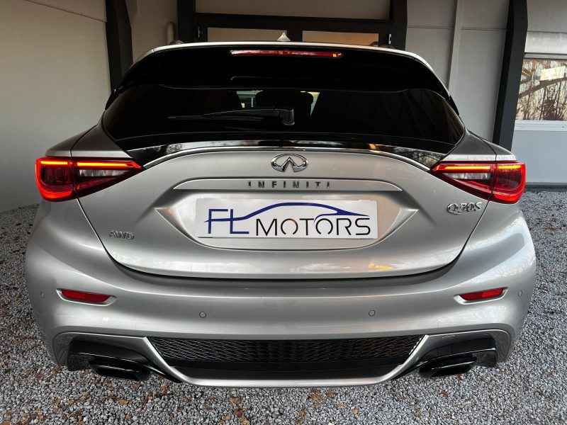 INFINITIQ30 S 2.0 T 211 CV AWD DCT SPORT