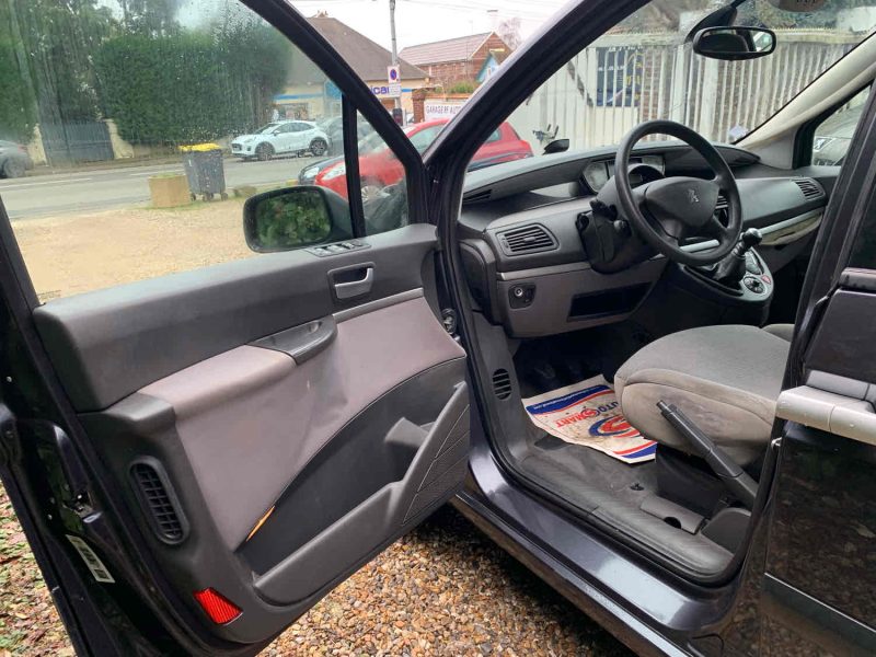 PEUGEOT 807 2007 2.0 HDI (136Ch)