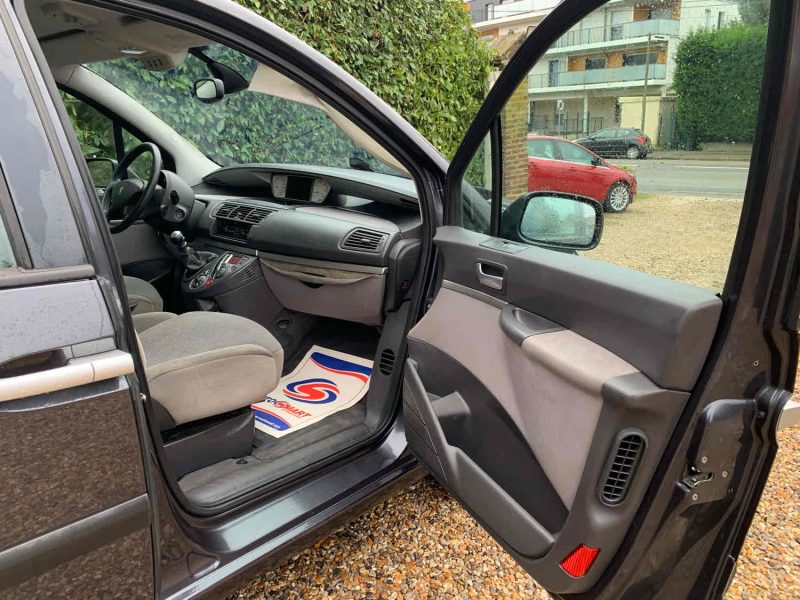 PEUGEOT 807 2007 2.0 HDI (136Ch)