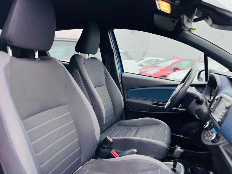 TOYOTA YARIS HYBRID COLLECTION 1.5 100H