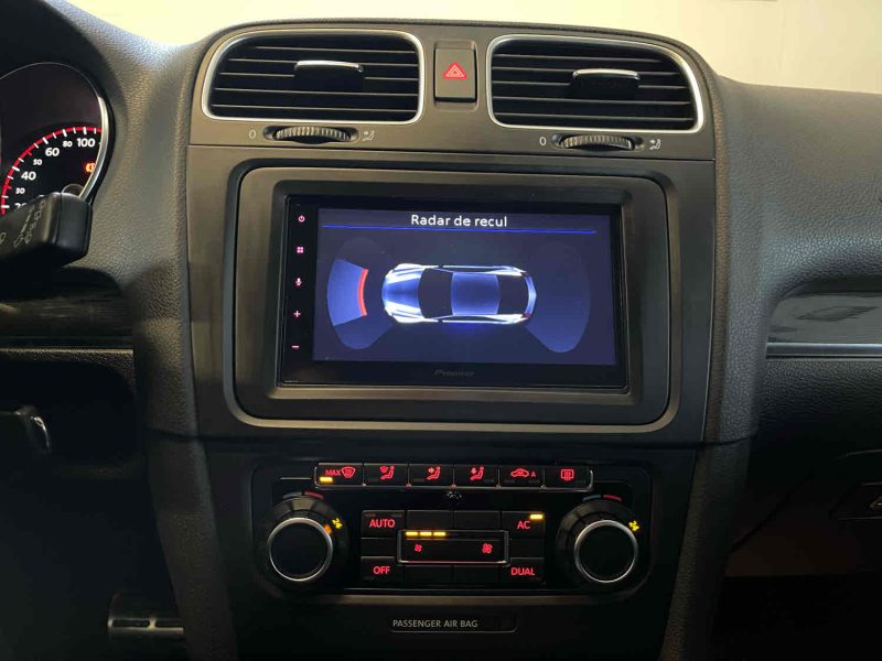 VOLKSWAGEN GOLF 2010