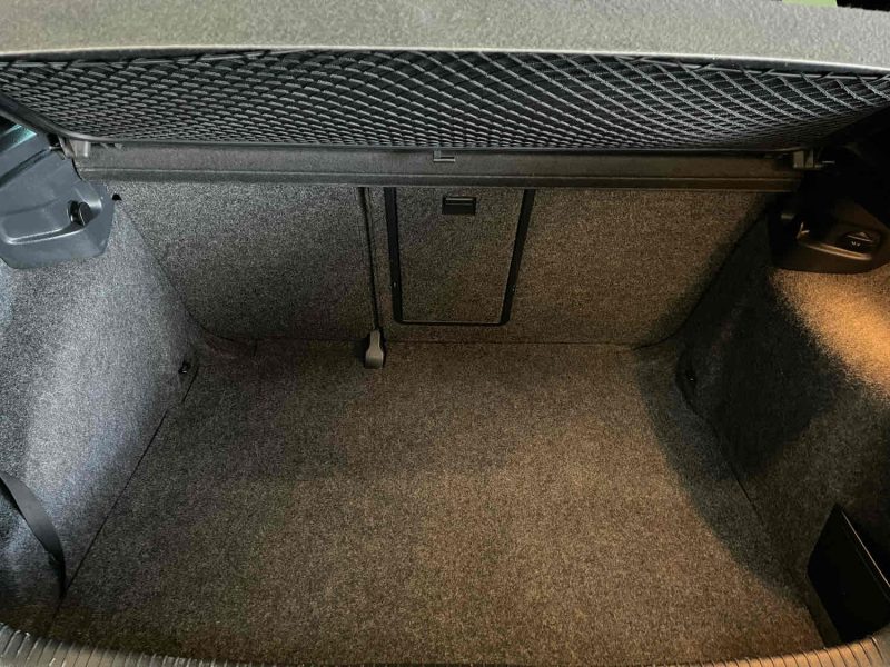 VOLKSWAGEN GOLF 2010