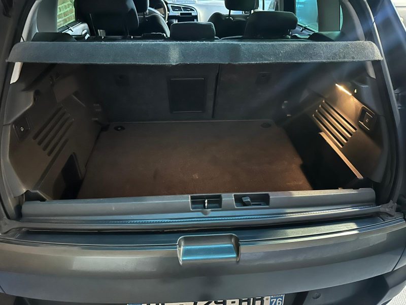 PEUGEOT 3008 1.6 HDi 115Cv Business Pack 2014