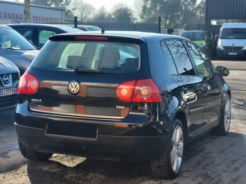 VOLKSWAGEN GOLF V 2006
