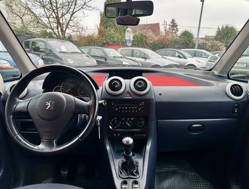 PEUGEOT 1007 1.4L HDi 68Ch *TRENDY* / REVISEE&GARANTIE