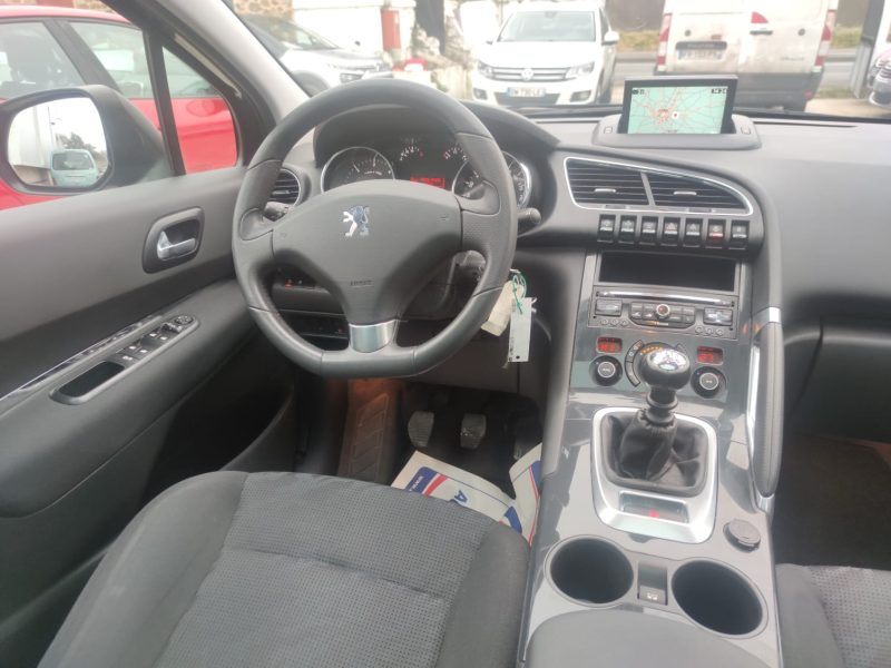 PEUGEOT 3008 Allure 1.6 HDi 115ch