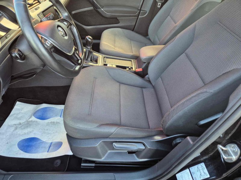 VOLKSWAGEN GOLF 2014