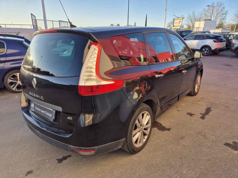 RENAULT SCENIC 2010