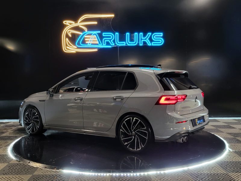 VOLKSWAGEN GOLF VIII 2.0 TDI 200cv GTD TOIT OUVRANT / HARMAN KARDON / SELLERIE CUIR + ELECTRIQUE + C