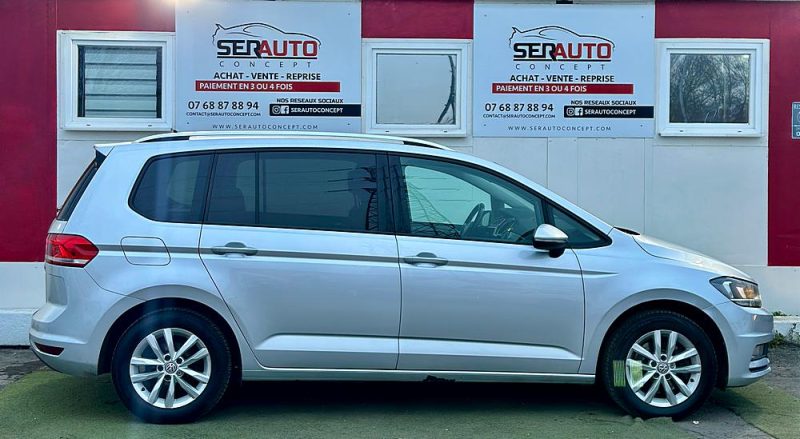 VOLKSWAGEN TOURAN 2016