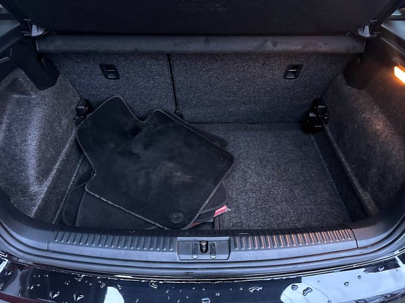 VOLKSWAGEN POLO 2010