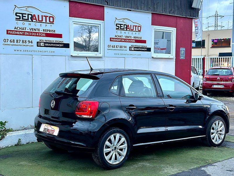 VOLKSWAGEN POLO 2010