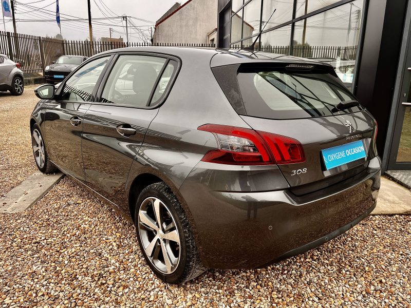 PEUGEOT 308 1.2 Turbo 110ch Active 08/2019