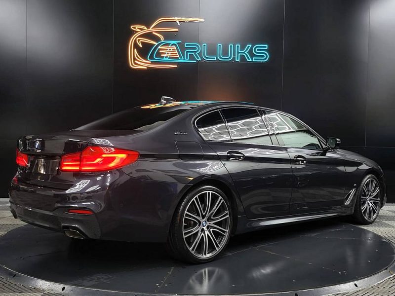 BMW SERIE 5 530e Hybrid 292cv M-Sport Boîte Auto Steptronic8