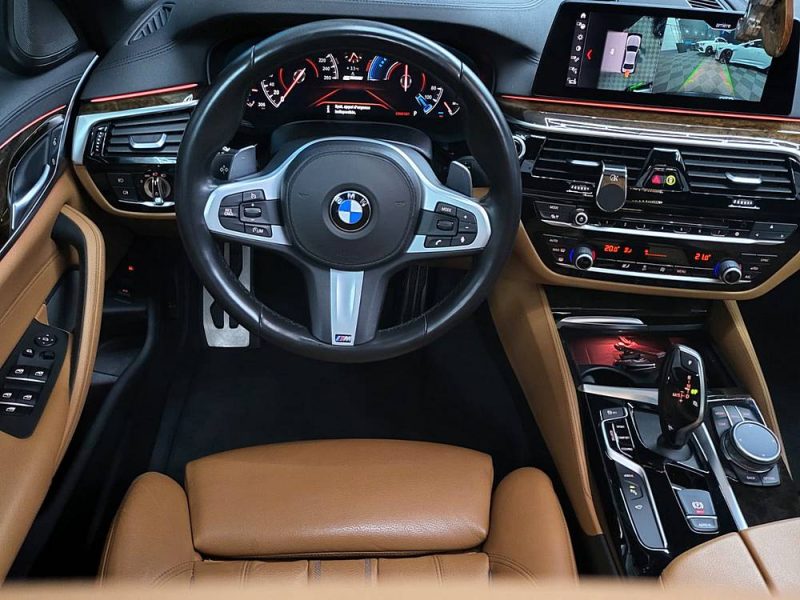BMW SERIE 5 530e Hybrid 292cv M-Sport Boîte Auto Steptronic8