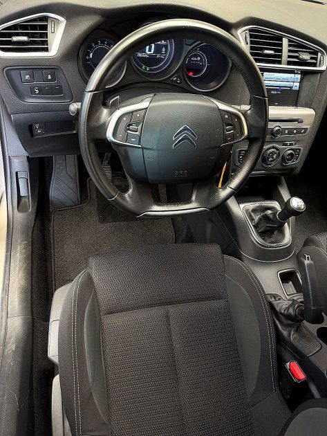 CITROEN C4 2015