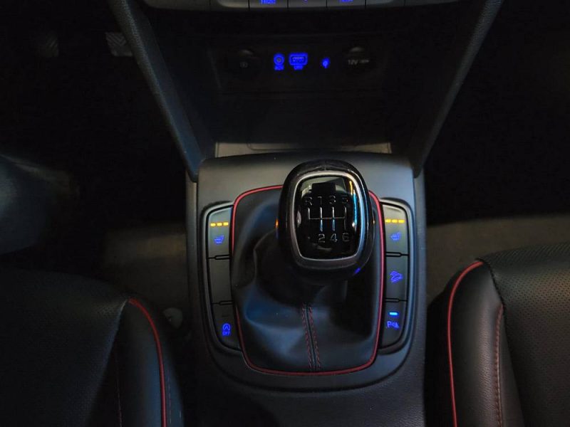 HYUNDAI KONA 1.0 T-GDi 120cv EXECUTIVE / 1ERE MAIN / ENTRETIEN COMPLET HYUNDAI / TOIT OUVRANT / AFFI