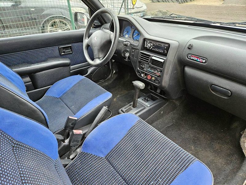PEUGEOT 106 2000