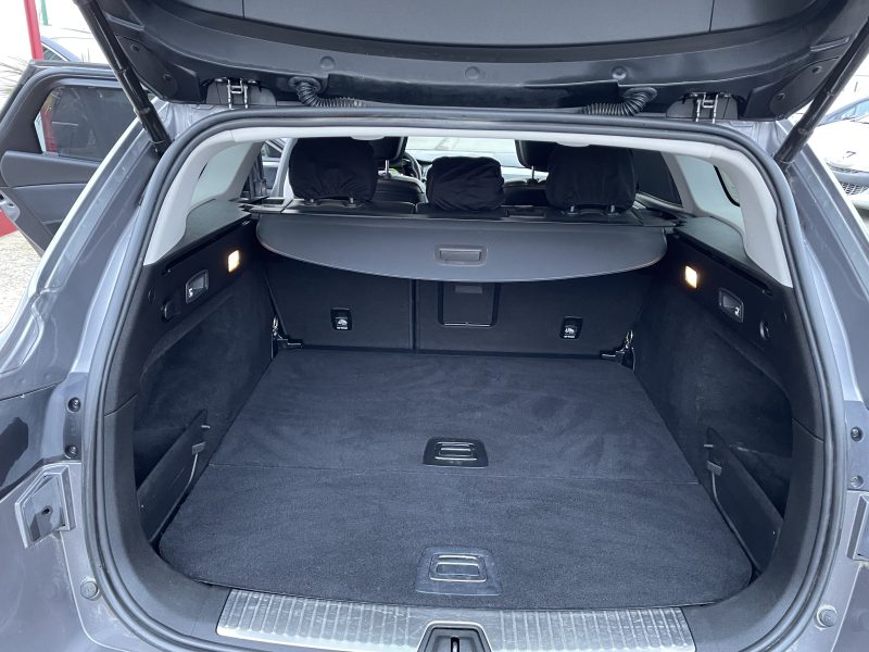 RENAULT TALISMAN Estate 2016