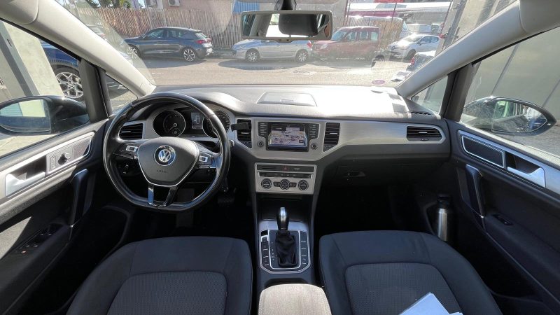 VOLKSWAGEN GOLF SPORTSVAN 2014