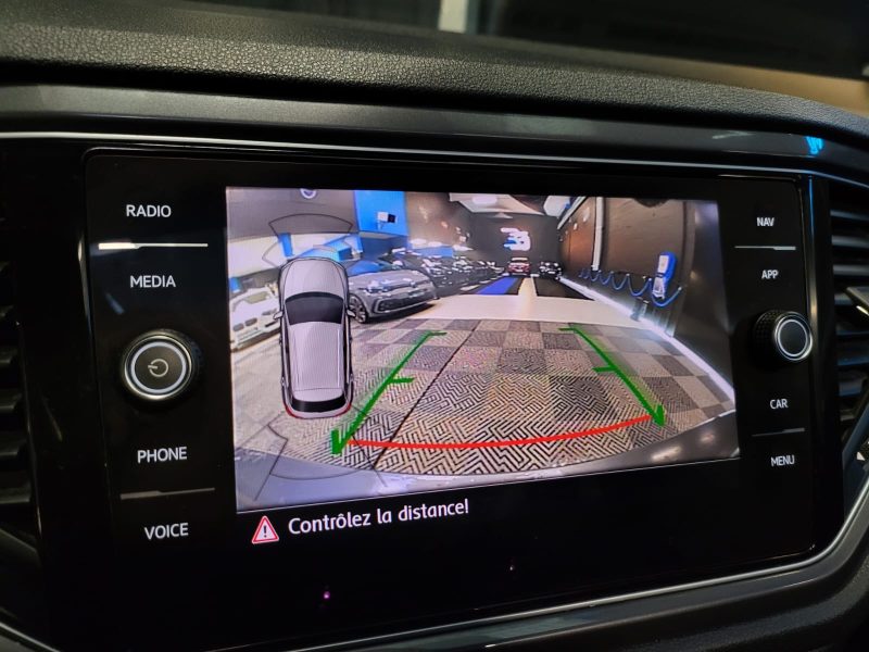 VOLKSWAGEN T-ROC 1.5 TSI 150cv R LINE / TOIT OUVRANT + VIRTUAL COCKPIT + REGULATEUR ADAPTATIF /