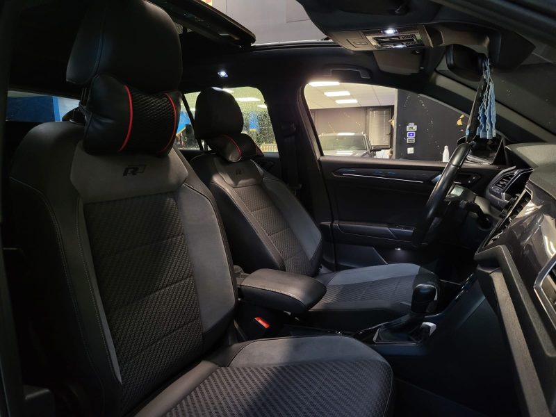 VOLKSWAGEN T-ROC 1.5 TSI 150cv R LINE / TOIT OUVRANT + VIRTUAL COCKPIT + REGULATEUR ADAPTATIF /