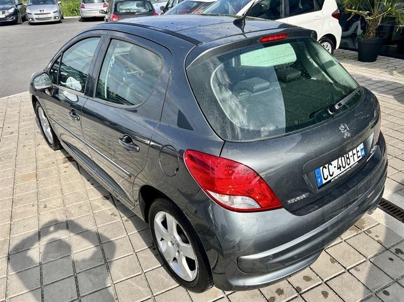 PEUGEOT 207 1.6 HDi 92CH PACK EXCLUSIVE 