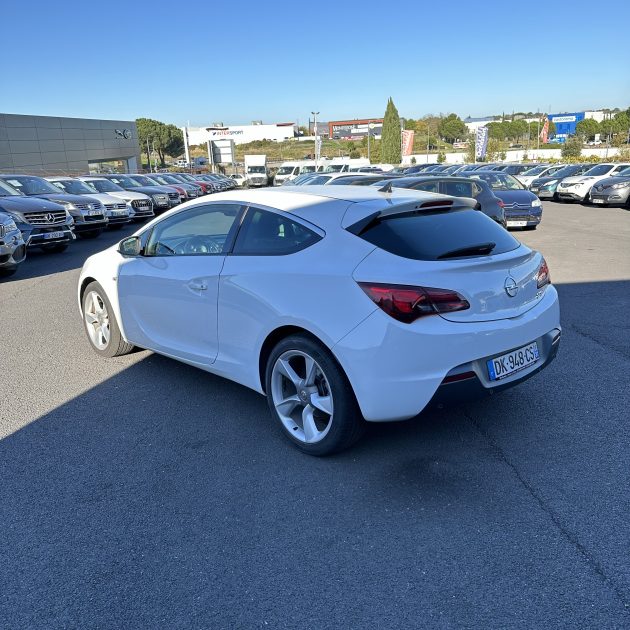 OPEL ASTRA GTC 1.7 CDTI 130ch 2014