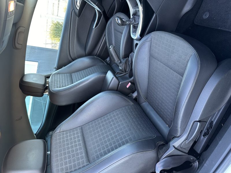 OPEL ASTRA GTC 1.7 CDTI 130ch 2014