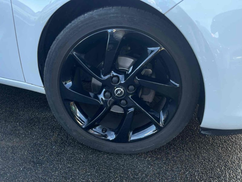 OPEL ADAM 1.4 87 CH BLACK EDITION GARANTIE 6 MOIS