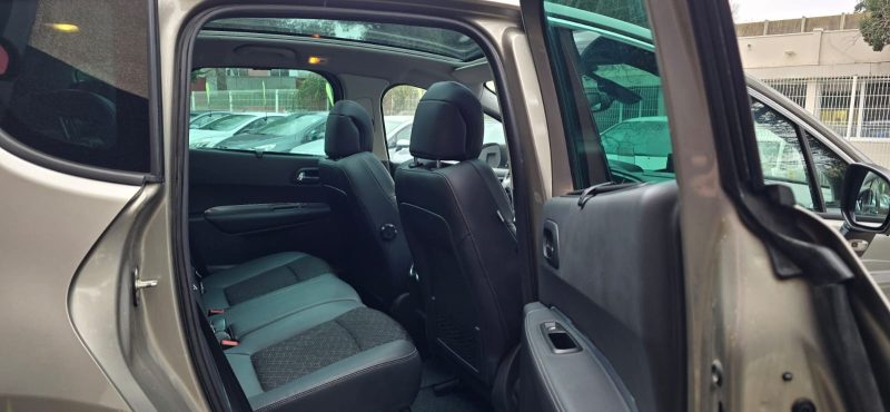 Peugeot 3008 1.6l Blue-HDI 120ch ALLURE, *Crit'Air 2*, *Toit panoramique*, *AFF Tête haute*;*Entreti