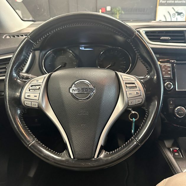 NISSAN QASHQAI II 1.5 dCi 110 cv CONNECT SAFETY SHIELD Garantie 12 mois