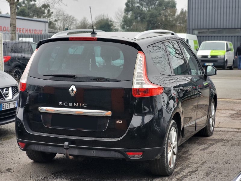 RENAULT GRAND SCENIC 3 III 2012