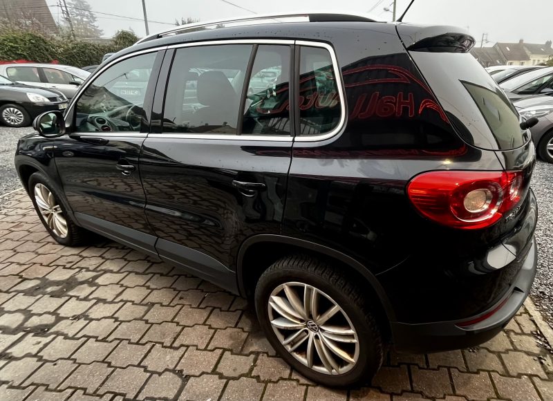 VOLKSWAGEN TIGUAN 2.0L TDI 140Ch ConfortLine 4Motion (4x4) / Révisée&Garantie