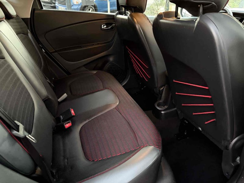 RENAULT CAPTUR 1.5 DCI 90 SL HELLY HANSEN EDC