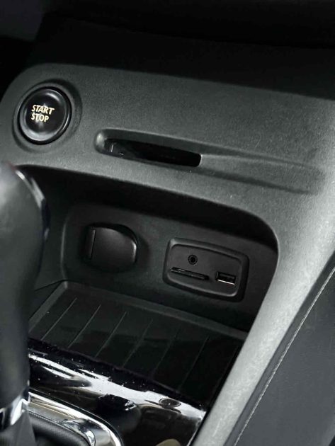 RENAULT CAPTUR 1.5 DCI 90 SL HELLY HANSEN EDC