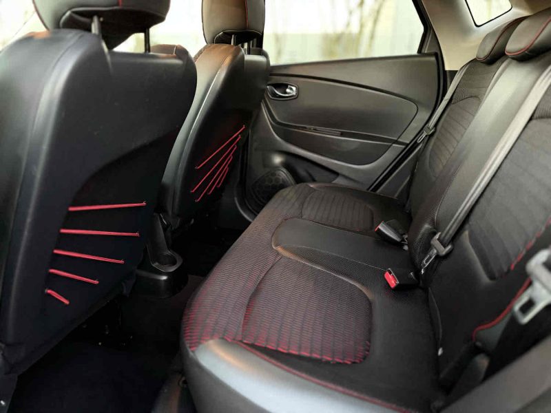 RENAULT CAPTUR 1.5 DCI 90 SL HELLY HANSEN EDC