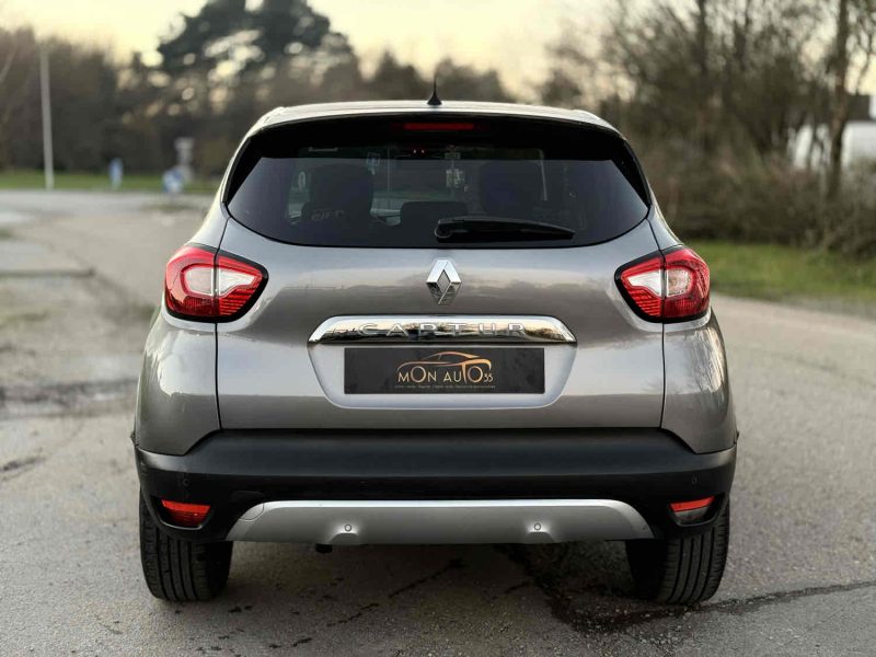 RENAULT CAPTUR 1.5 DCI 90 SL HELLY HANSEN EDC