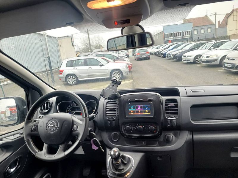 OPEL  VIVARO  2017