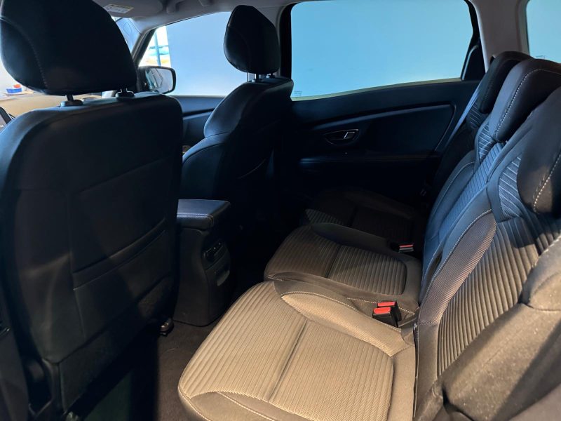 RENAULT GRAND SCENIC  2020