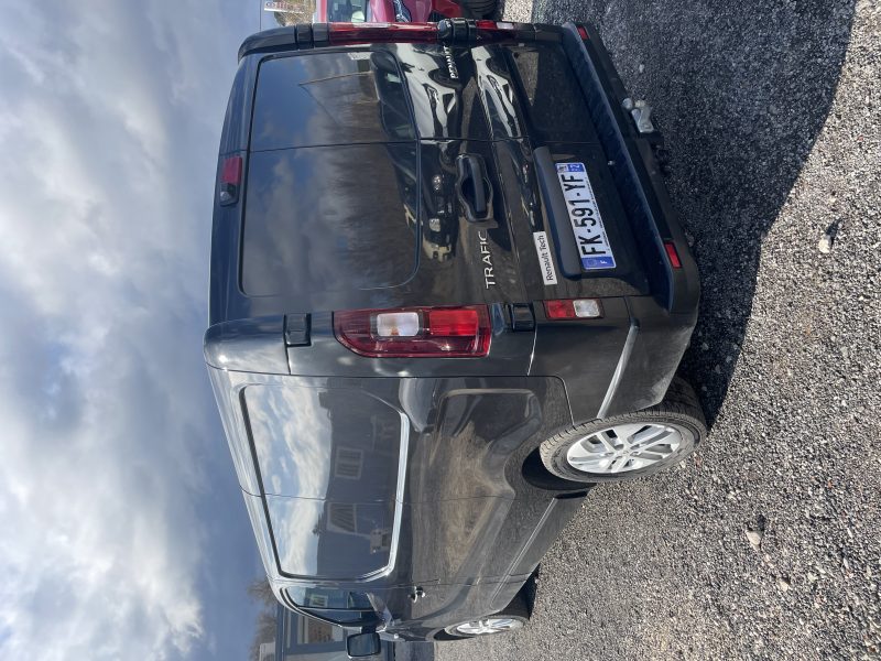 RENAULT TRAFIC III 2.0 dCi 145Ch L1H1