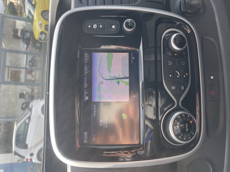 RENAULT TRAFIC III 2.0 dCi 145Ch L1H1