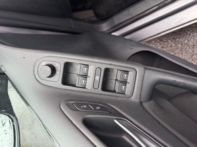 VOLKSWAGEN  GOLF 6 2010